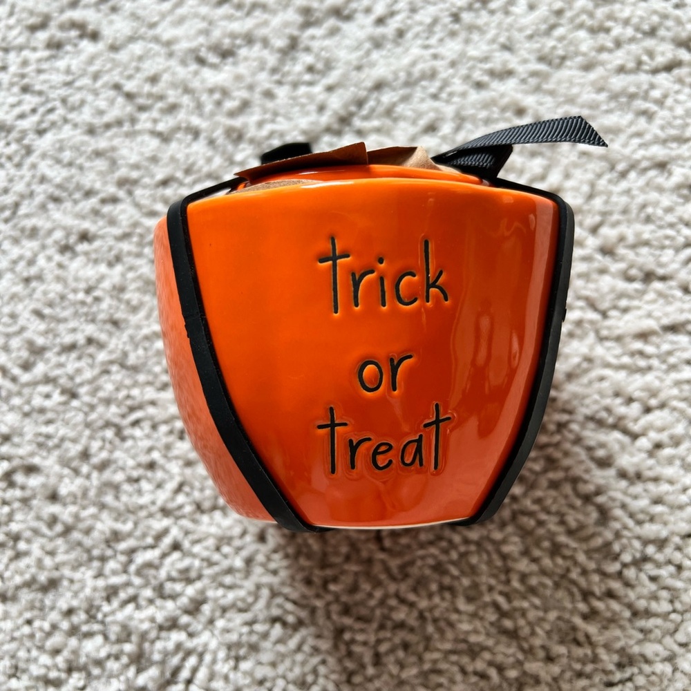 Rae Dunn Halloween MC